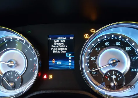 2013 Chrysler 300 Motown z USA, uszkodzony, nr VIN 2C3CCAAG2DH709850